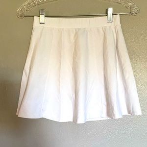 Forever 21 White Skirt - XS (fits like S)